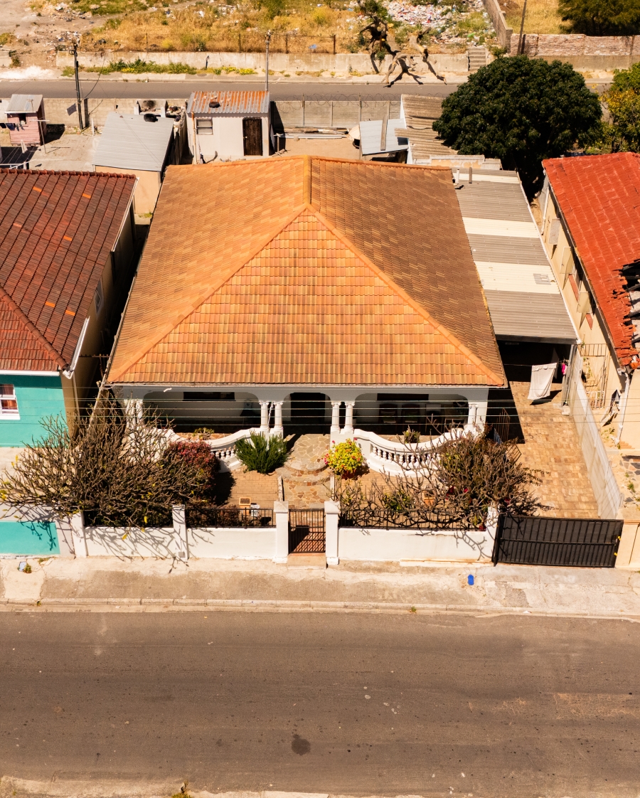 3 Bedroom Property for Sale in Parow Western Cape